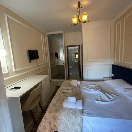 Sanremo 3* Tirana