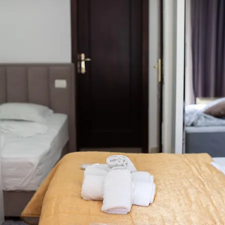 Hotel Sanremo 3*