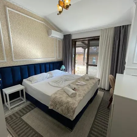 Sanremo 3* 地拉那